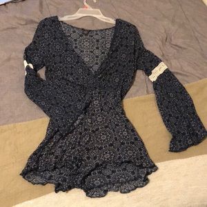 Dark blue patterned long sleeve romper